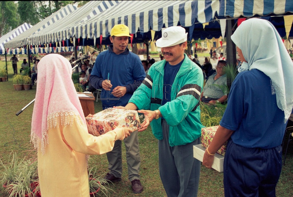 PTPM 00 03 keluarga 199